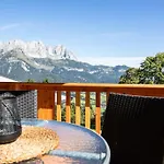 Zu Hollenau Apartman