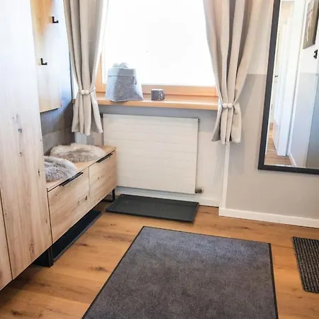 Zu Hollenau Apartment